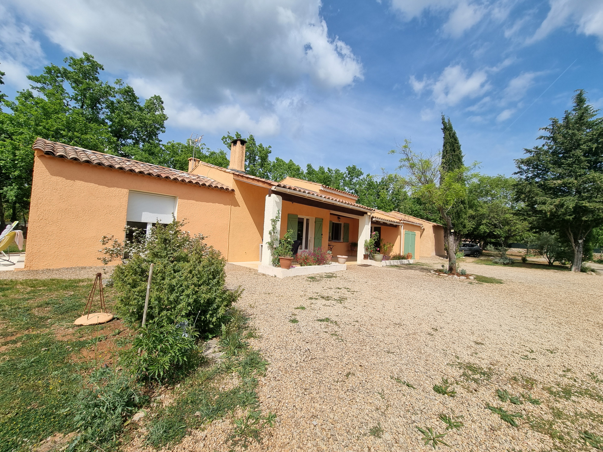 Villa de 114m2 sur 2130m2